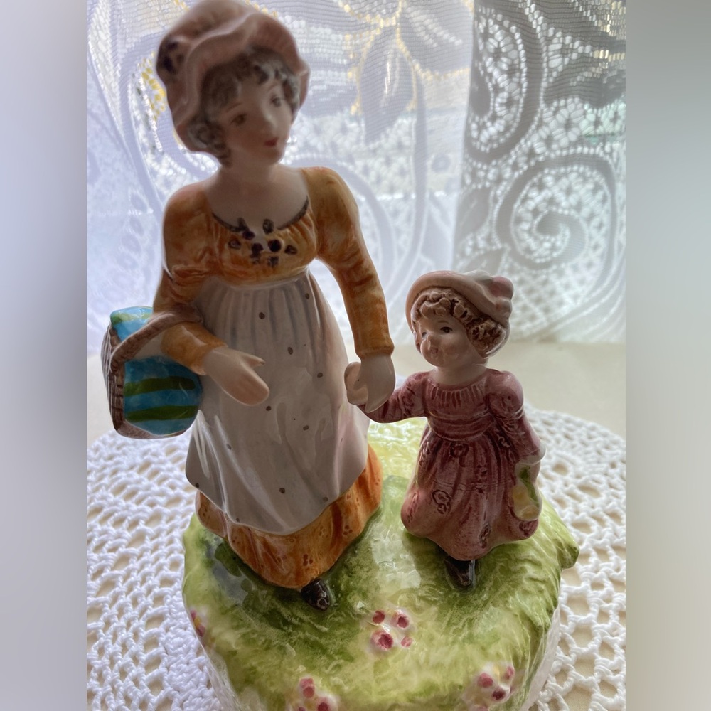 Charming Ceramic Mother and Child Figurine